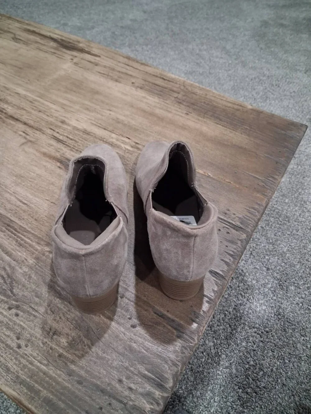 Kenneth Cole Reaction Sarafina Easy-On Ankle Boots – Concrete Suede – Size 7.5 (